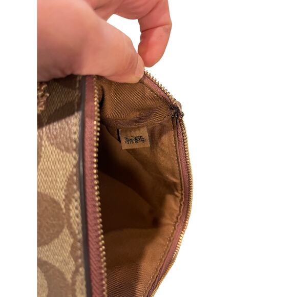 Coach Large Corner Zip Wristlet / Wallet Signature Canvas CS438 IM/Khaki Saddle - Picture 6 of 14